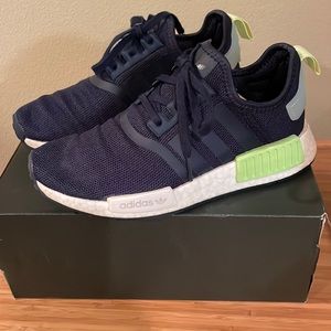 Adidas Kids Size 5 Navy Blue NMD